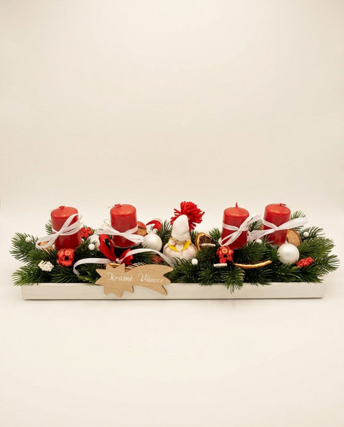 Adventní štola se svíčkami