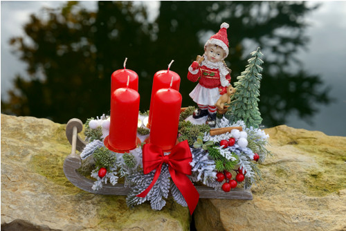 Adventní svícen na saních