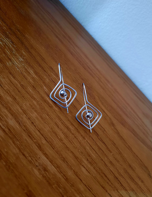 Elegantní provlékací - větší..
