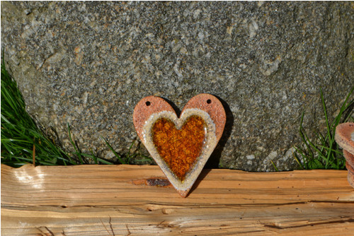 Srdce se zlatavým sklem