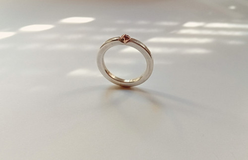 Nugetový solitér Minimal, Ag 925+ružové Au, 14K