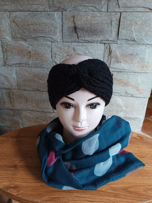 Čelenka černá "turban"
