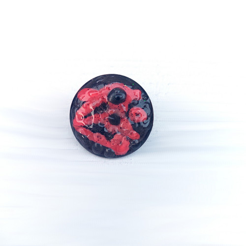 Brož Black red daemon /25178/