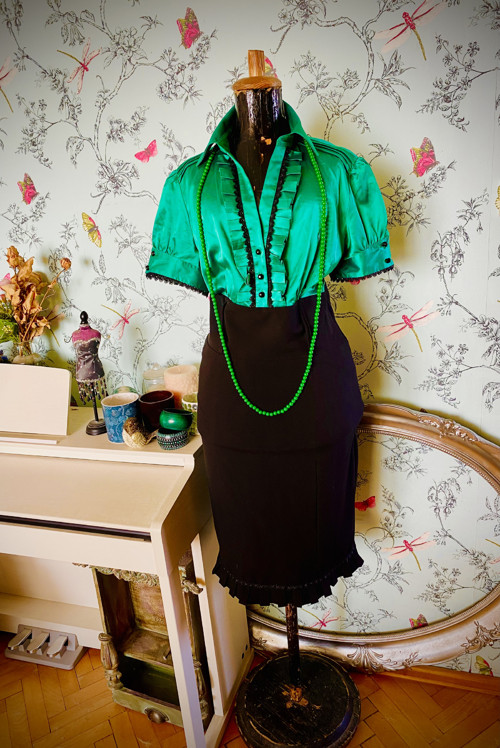 Šaty vintage look — foto 1