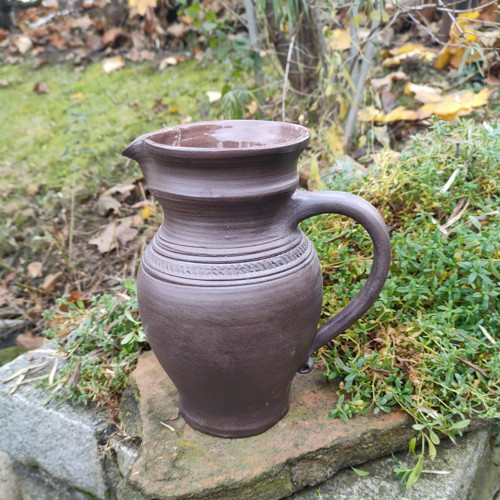 Džbán tmavý 1,75 l
