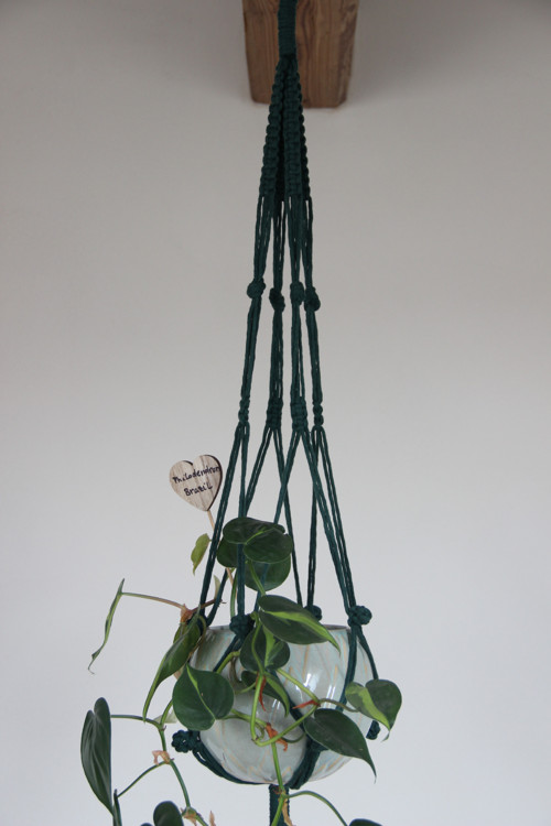 Macramé závěs na květiny