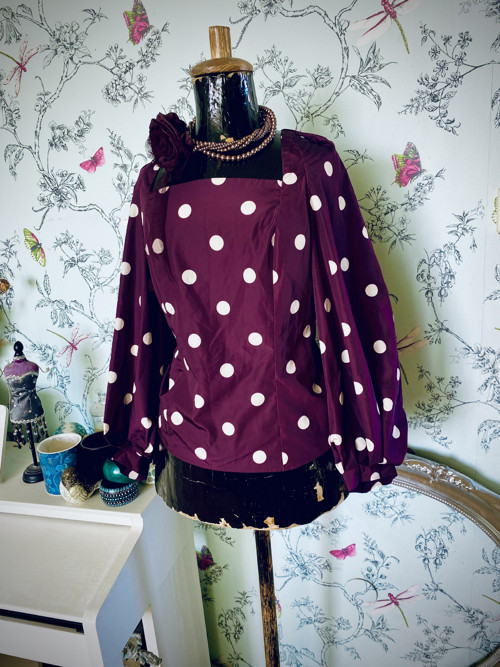 Halenka retro dots — foto 1