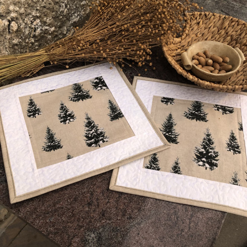 Zasněžená prostírání se stromečky 33x 33cm