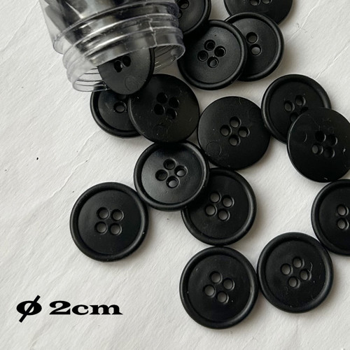 Plastový černý knoflík - 2cm - 1ks — foto 1