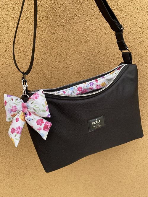 Crossbody kabelka Bella