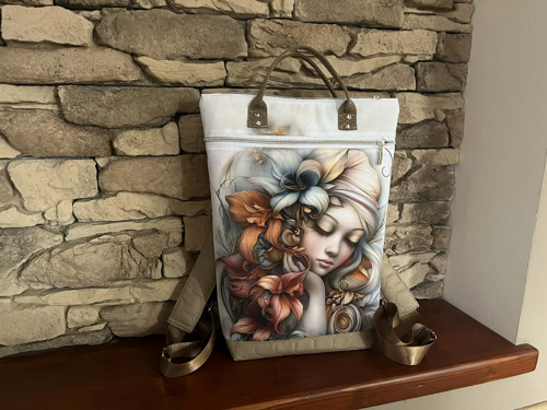 Dámský elegantní batoh s dívkou