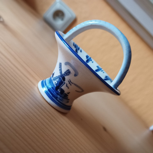 Porcelánový košíček z Holandska