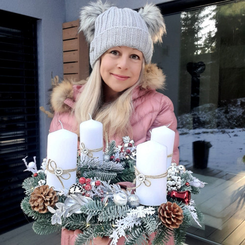 Adventní svícen umělé chvojí a světýlka