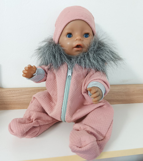 Overal a čepička pro Baby Born 43 cm - Srdíčka