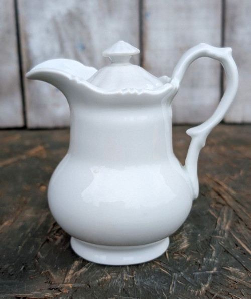 Vintage porcelán. konvička s víčkem.