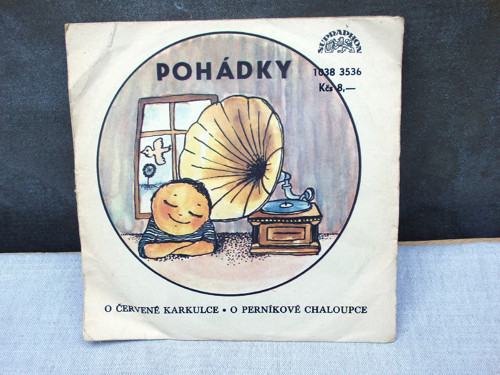 Červená Karkulka , Perníková chaloupka
