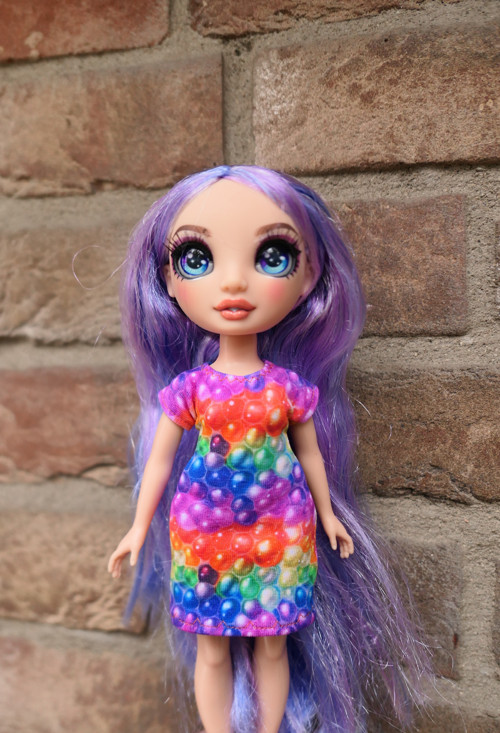 Rainbow High - letní šaty — foto 1