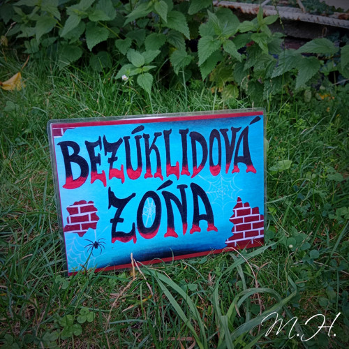 Bezúklidová zóna