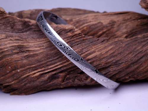 Damasteel výrazný náramek
