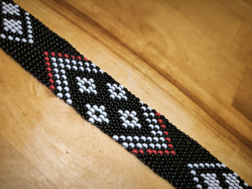 Korálkový choker
