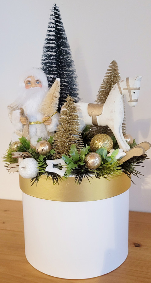 Vánoční dekorace- boxík Santa — foto 1
