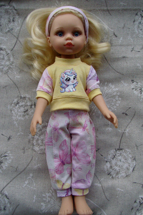 Paola Reina 32 cm - triko + tepláčky