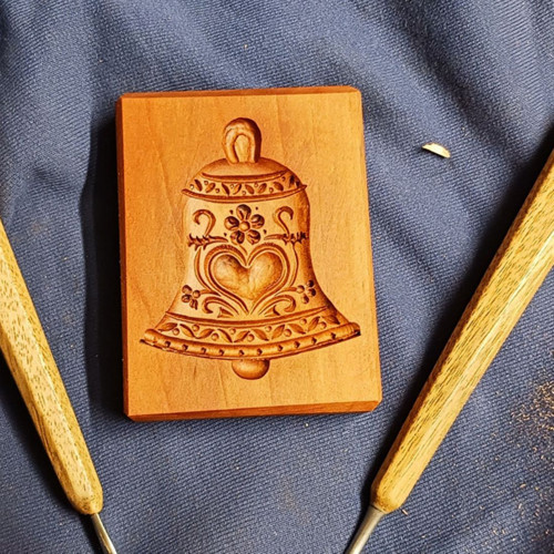 Dřevěná forma zvoneček 6x7 cm — foto 1