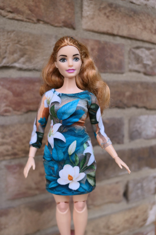 Barbie baculka - šaty — foto 1