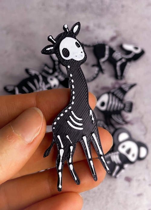Odznáček pin skeleton Žirafa