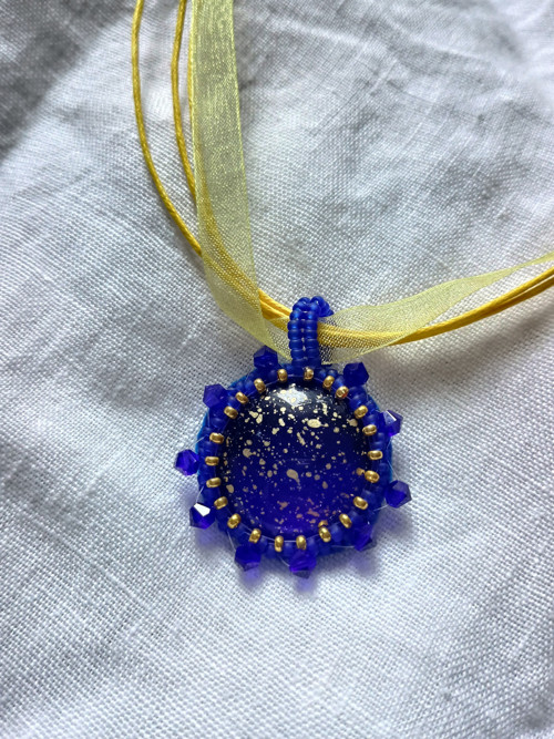 Náhredlník s kabošonem - Starfall Amulet