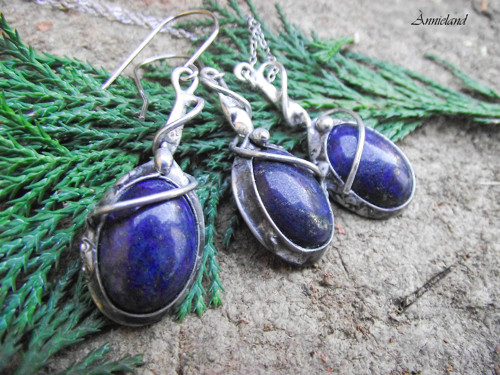 Pod nočnou oblohou.....(lapis lazuli)