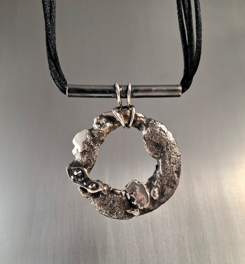 Poutník / stříbrný náhrdelník