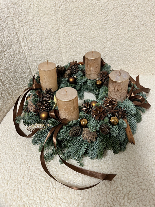 Adventní věnec - hnědá mašle
