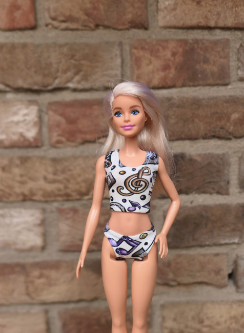 Barbie - kalhotky + košilka — foto 1
