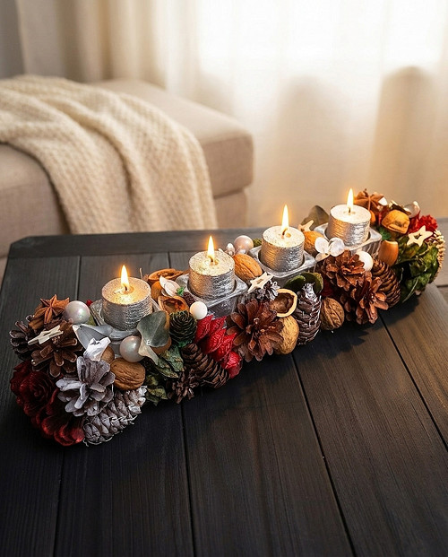 Adventní svícen štola se šiškami a ořechy