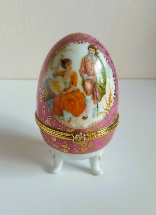 Porcelánové vajíčko