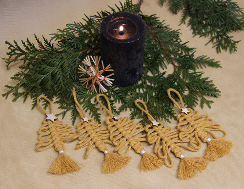 Macramé stromečky