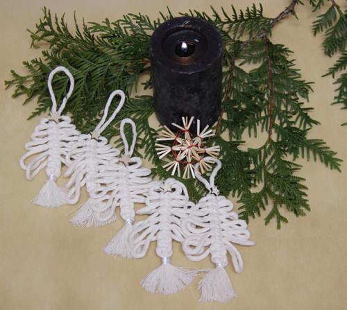 Macramé stromečky