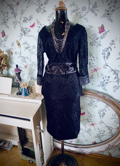 Little black dress — foto 1