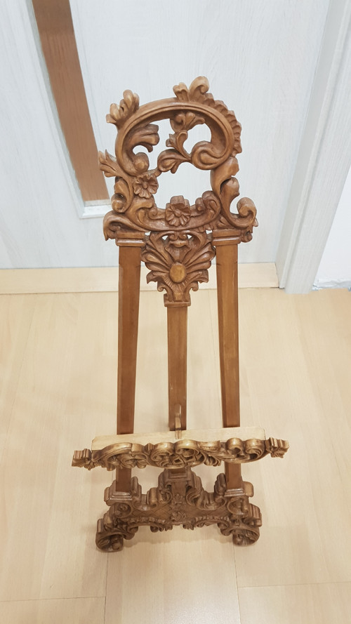 Stojánek na obrázek nebo knihu