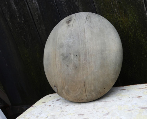 Dřevěná modistická forma na klobouky