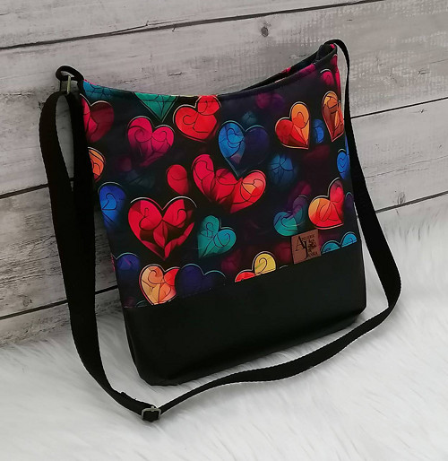 Crossbody ( Srdiečka )