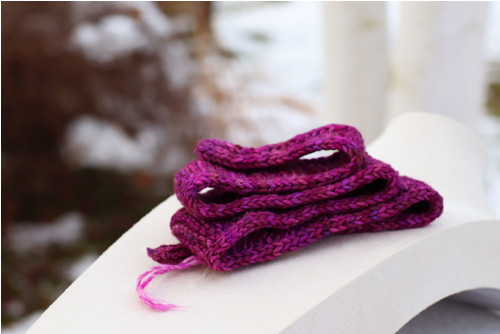 Úzká šálka / Malabrigo / Magenta
