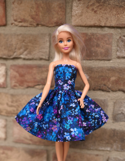 Barbie - bavlněné letní šaty — foto 1