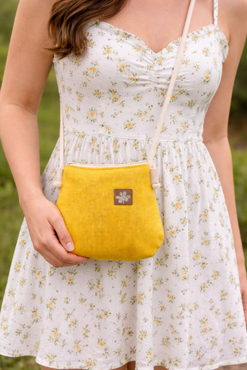 Malá crossbody kabelka lněná
