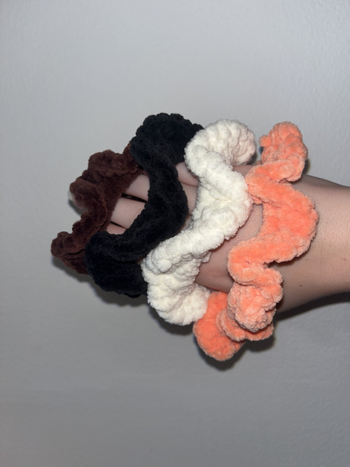 Mystery scrunchy gumička