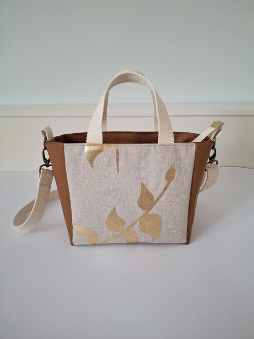 Mini tote bag V karamel
