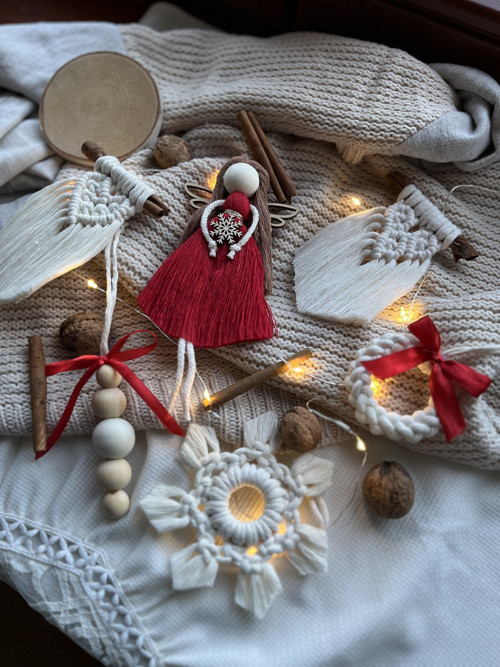 Velká macrame sada vánočních ozdob s Andelkou
