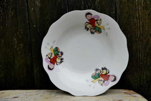 Lyžaři...dětský porcelánový talířek