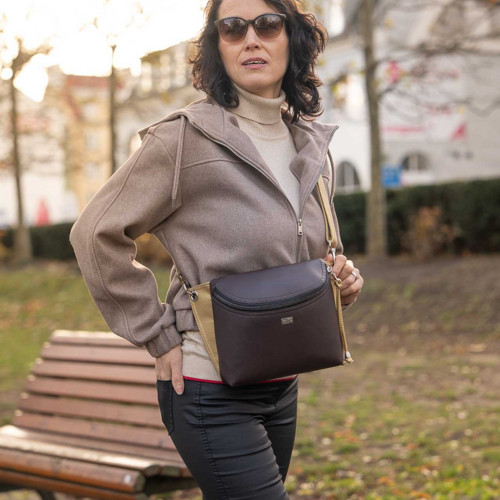 Crossbody ledvinka SALOME čokoládová, zlatá